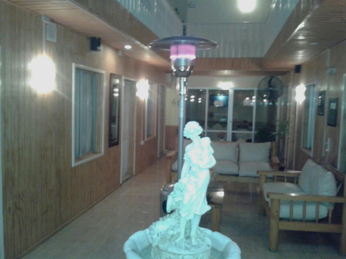Aqualuna Hotel Chanaral Exterior photo